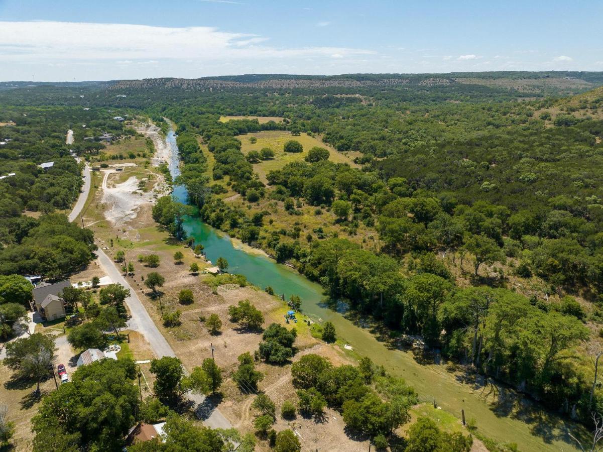 Kickin Back Villa Wimberley Bagian luar foto
