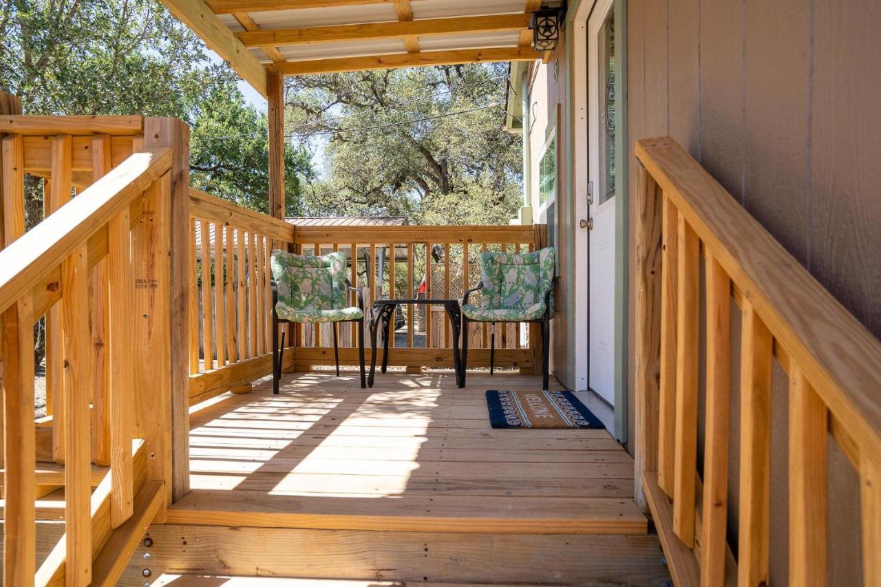 Kickin Back Villa Wimberley Bagian luar foto